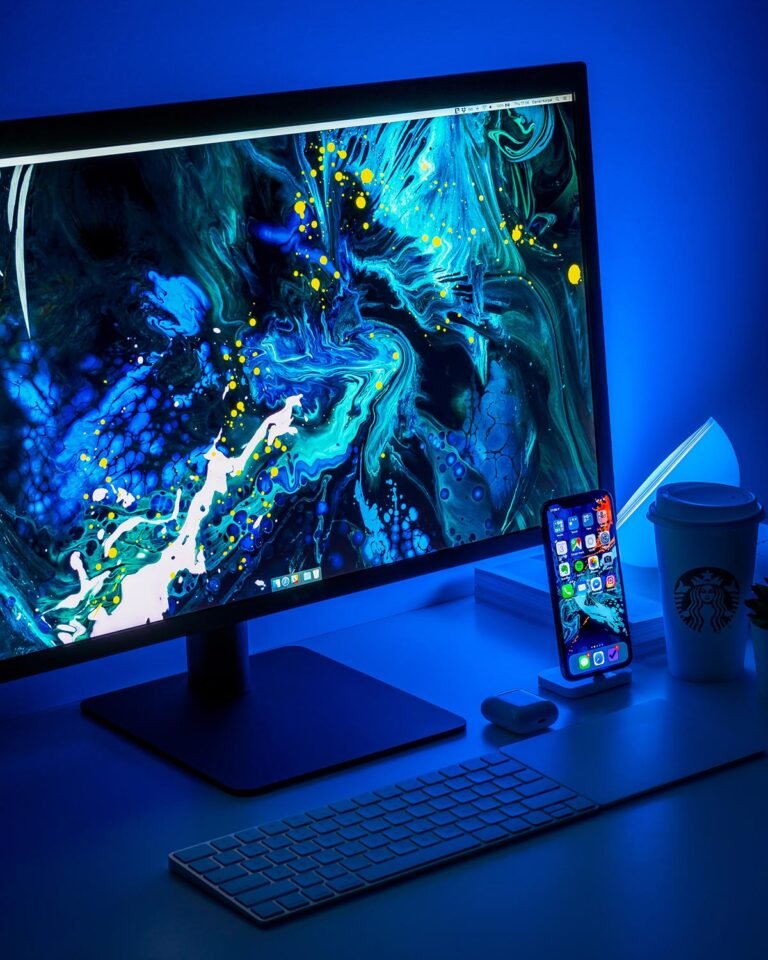 tech-laptop