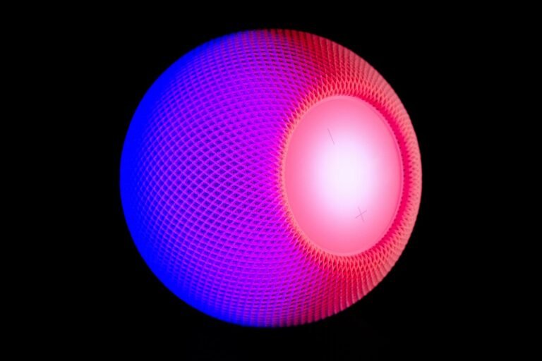 tech-speaker